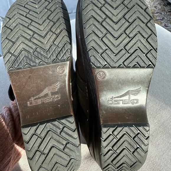 Dansko Brown Mules with Brass Buckle and Wooden Sole 38 - Picture 10 of 10